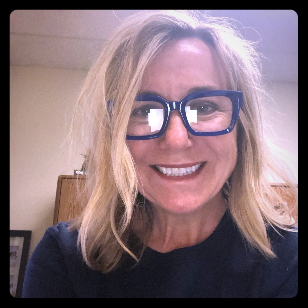 Meet your Posher, Julie